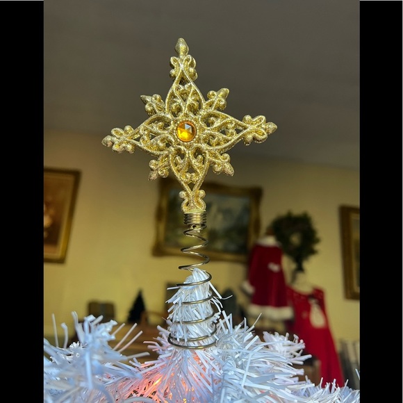 Gold shimmer Star Christmas Tree Topper - Picture 4 of 4
